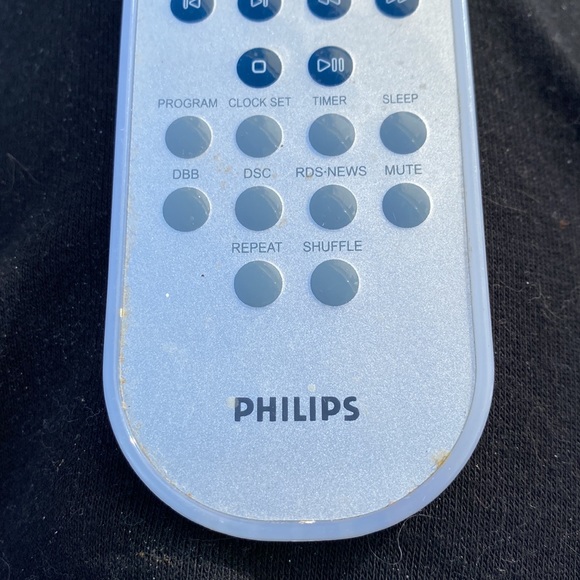 Philips Audio System Remote Control - MC230  works. - Picture 3 of 7